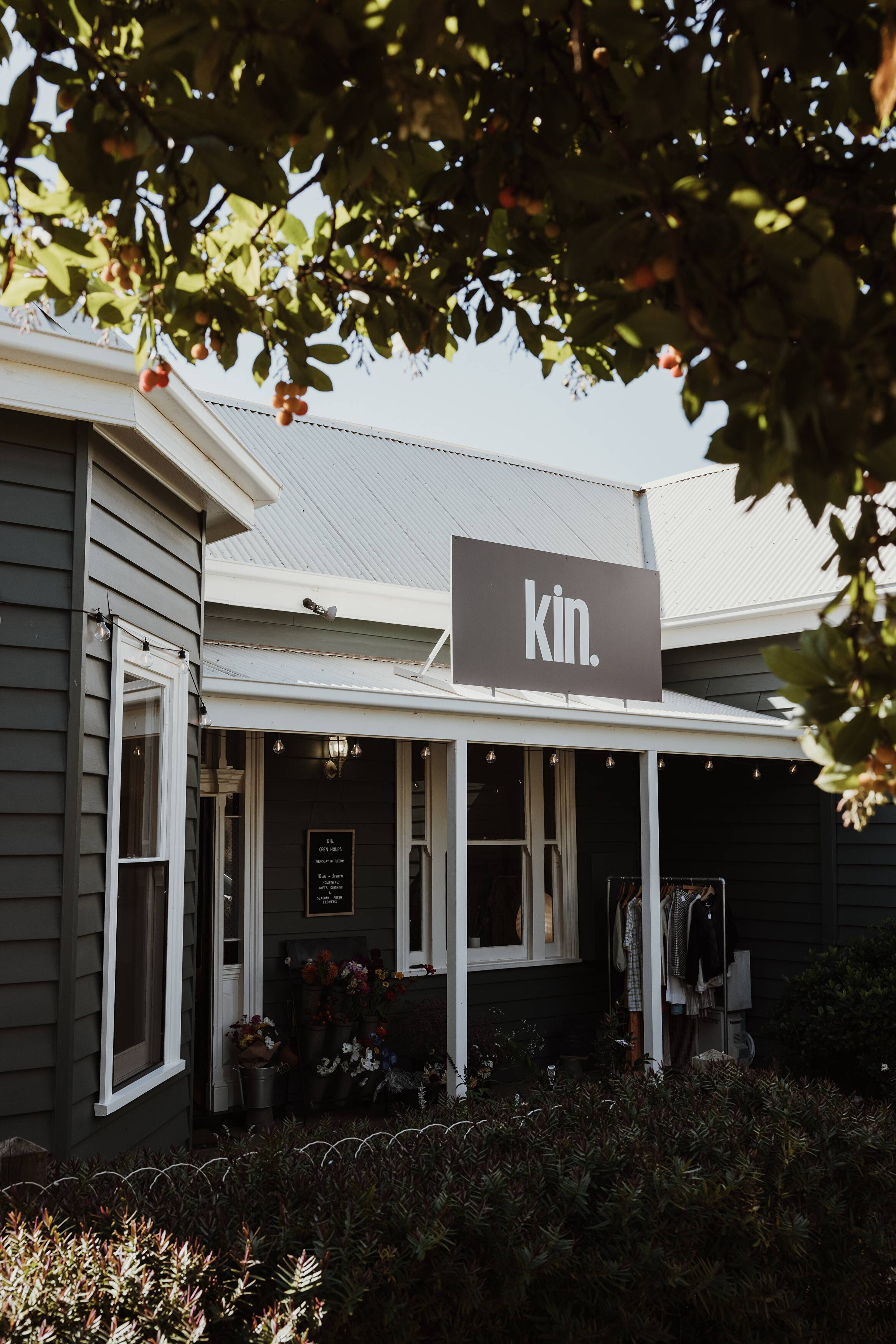 THOUGHTFULLY CURATED GOODS